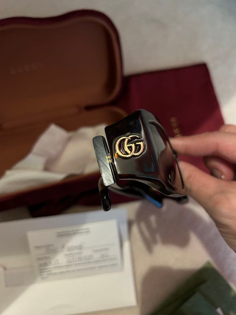 Gucci Ropongi ブラックサングラス