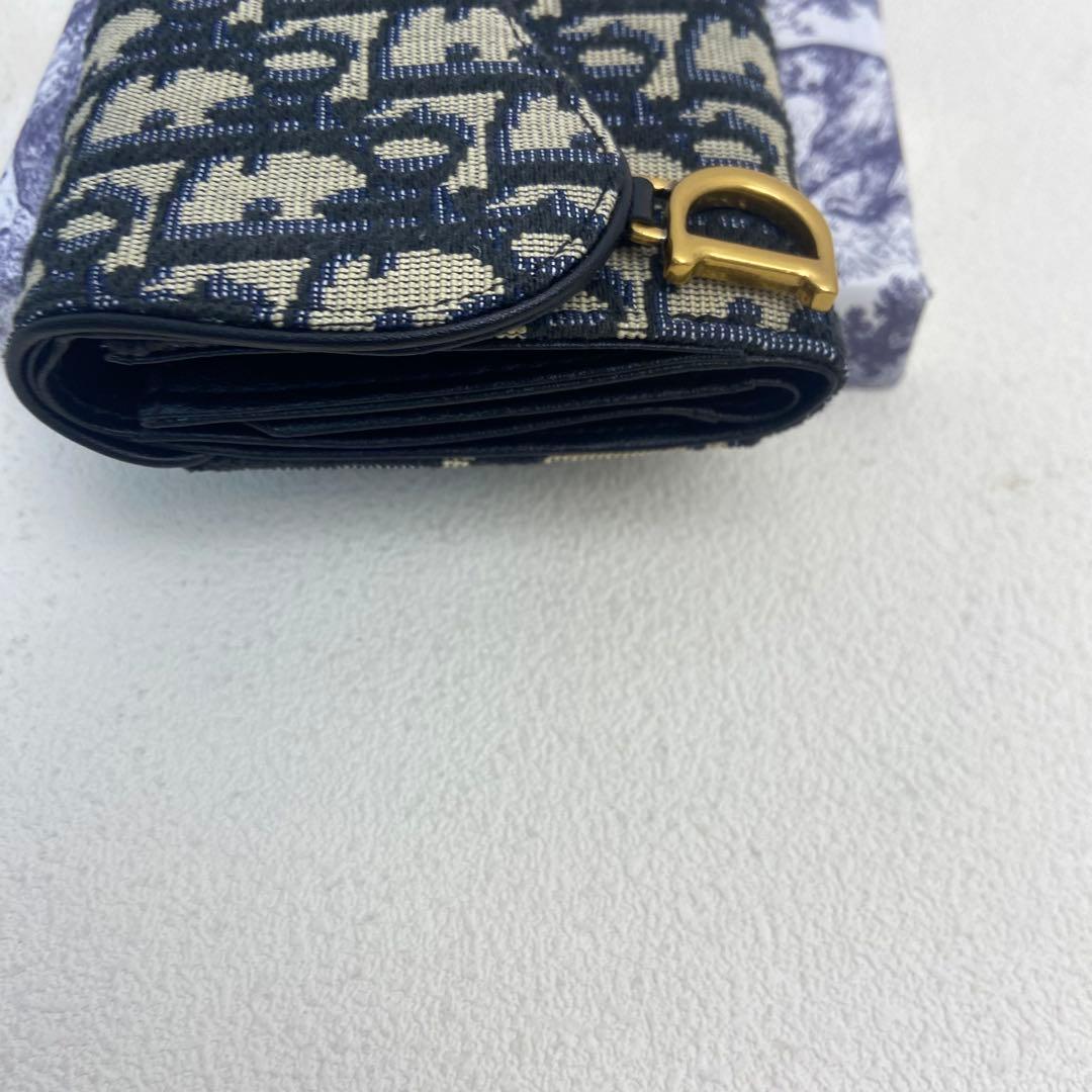 Dior モノグラム 二つ折り財布 箱付き