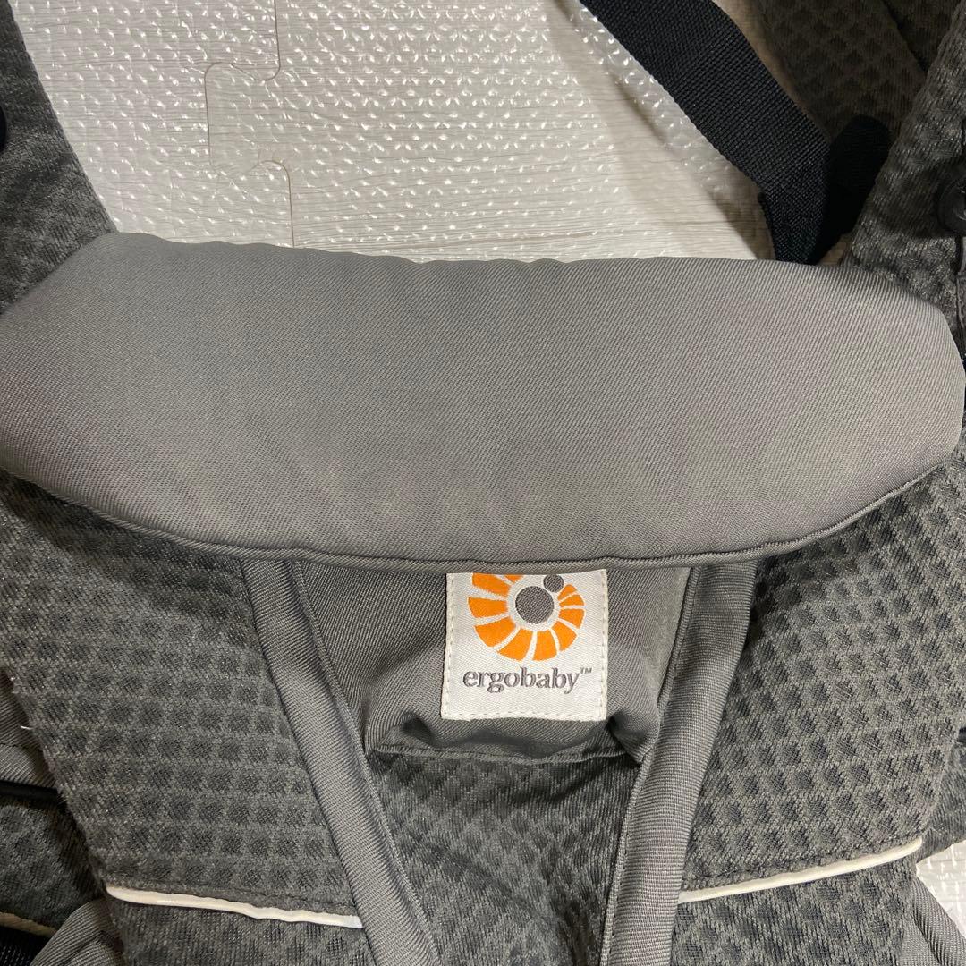 ergobaby 抱っこ紐 グレー　オムニブリーズ