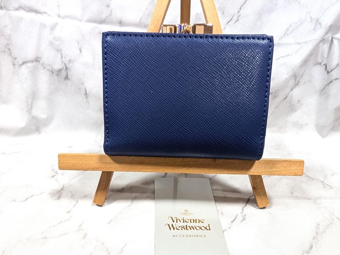 ♡新品未使用♡ ヴィヴィアンウエストウッド　三つ折り　青　913VW106
