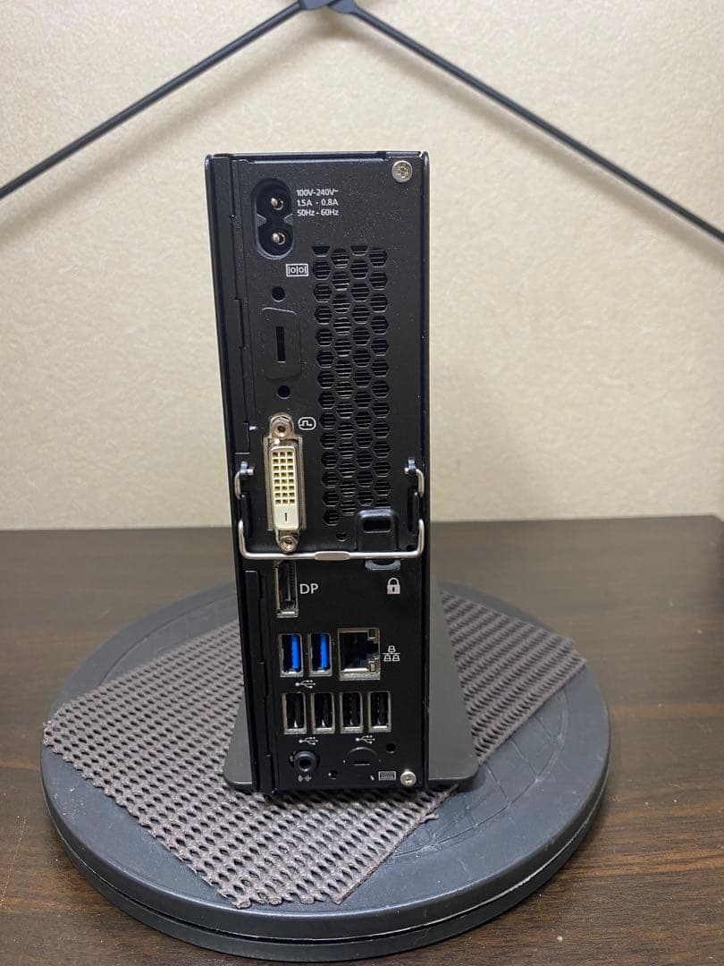 富士通ESPRIMO Q558/B i5-9500T 8GB 256GBおまけ付
