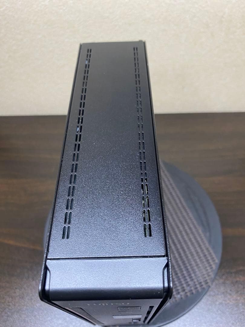 富士通ESPRIMO Q558/B i5-9500T 8GB 256GBおまけ付