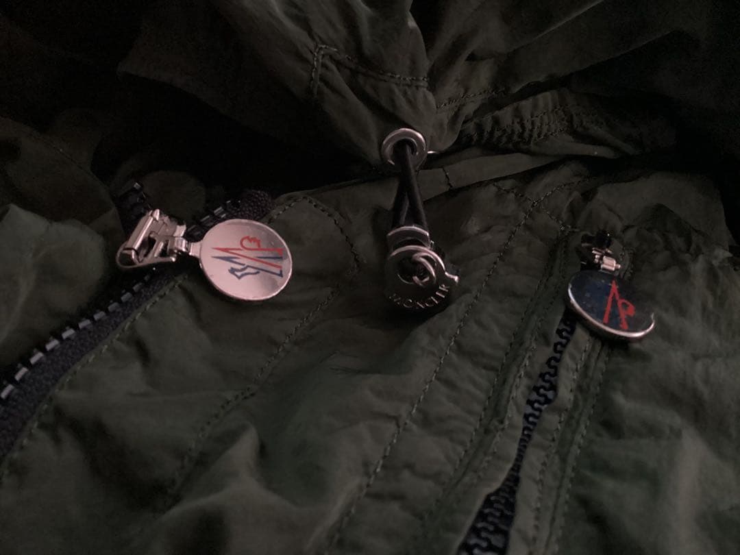 MONCLER JOSEPHINEジョセフィーヌモッズ・スプリングコート雑誌掲載