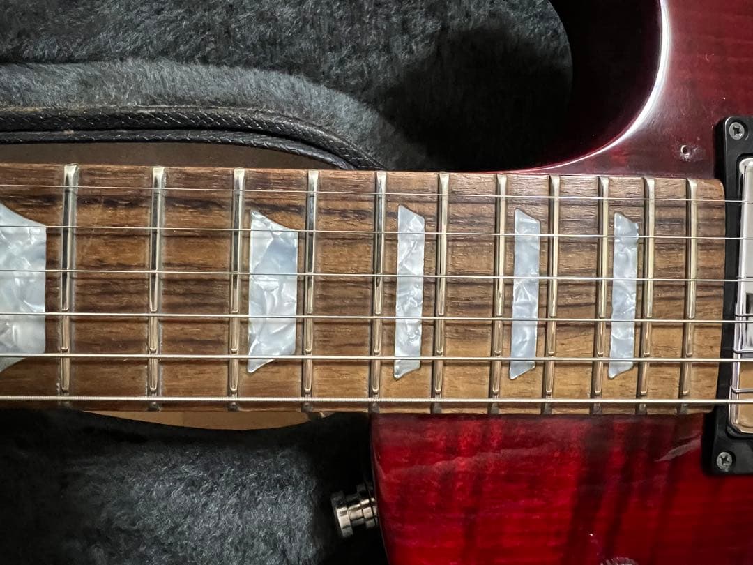 F*h様 Gibson Les Paul studio 03年製 フィギュアドメ