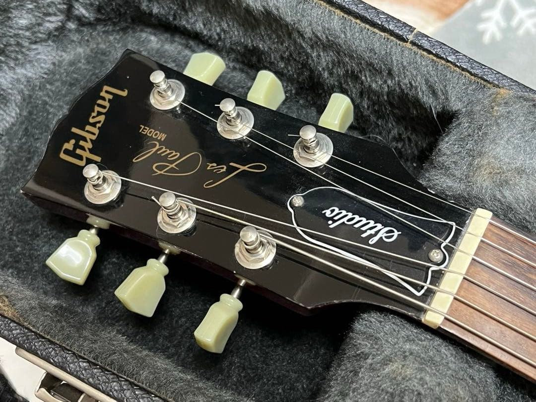 F*h様 Gibson Les Paul studio 03年製 フィギュアドメ
