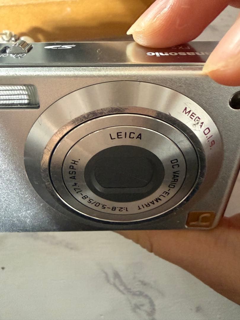【動作確認済み】Panasonic LUMIX DMC-fx2 デジカメシルバー