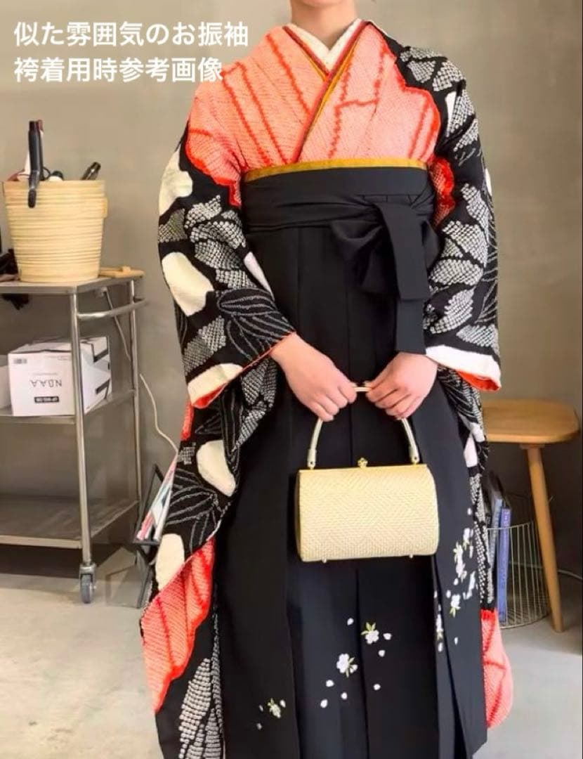 アンティークな雰囲気　希少な総絞り振袖　正絹　美品　成人式フルセット5点可