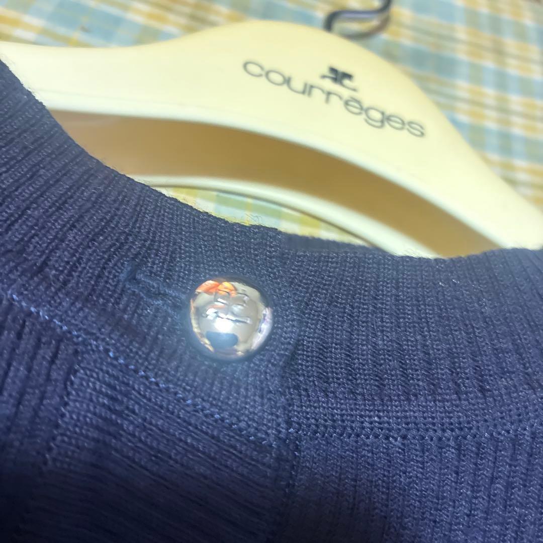 お値下げ致しました✨Courrèges ネイビー ボタン付きカーディガン