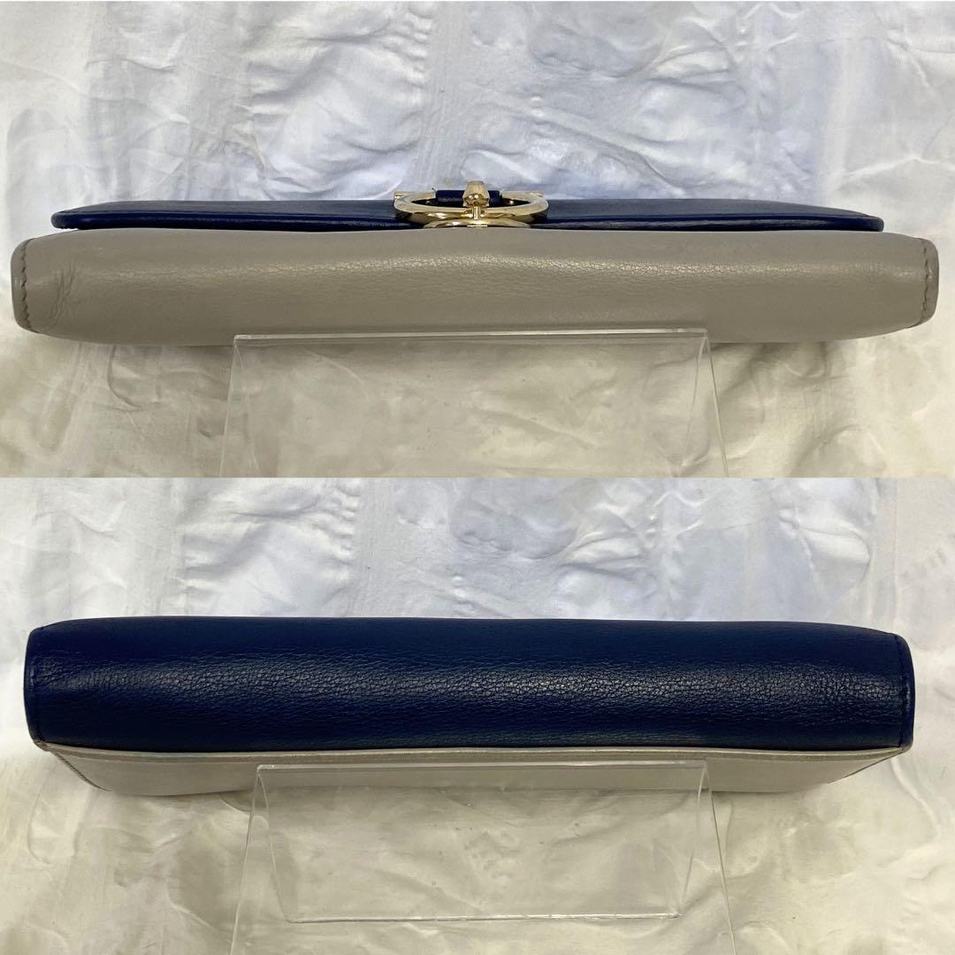 【良品】Salvatore Ferragamo 二つ折り財布 ネイビー 金 金具