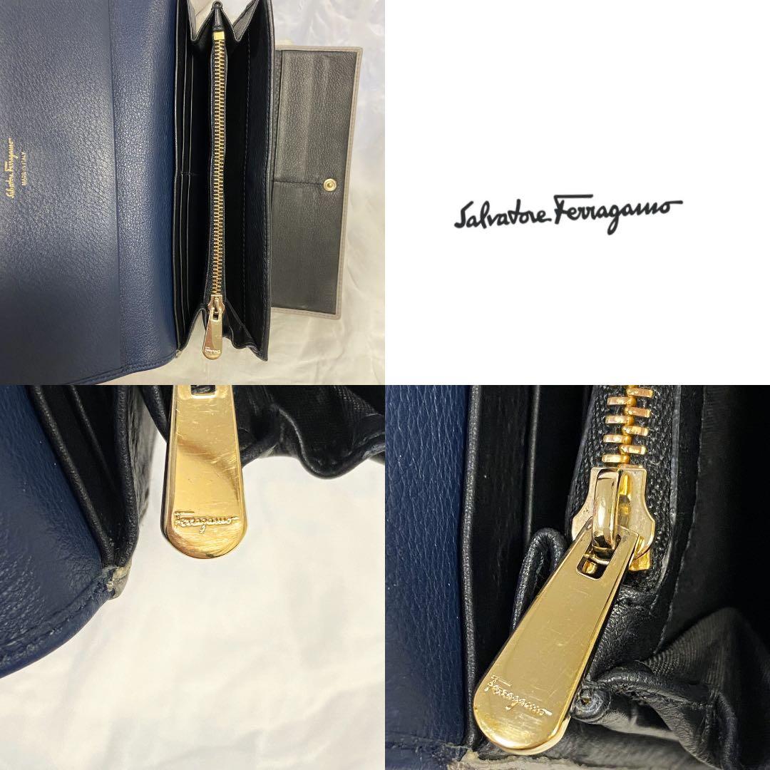 【良品】Salvatore Ferragamo 二つ折り財布 ネイビー 金 金具