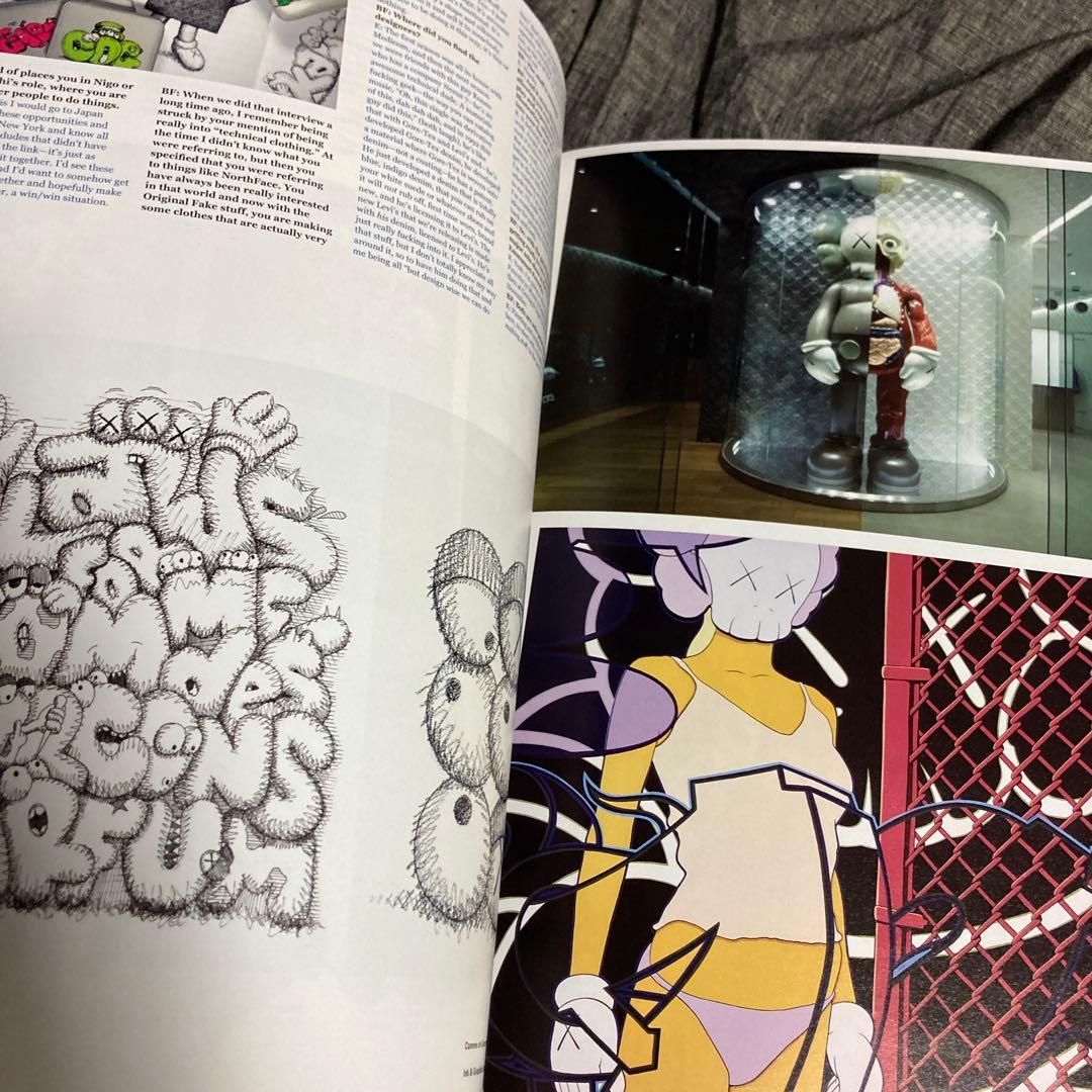 大型ANP QUARTERLY PRESSPOP GALLERY kaws表紙