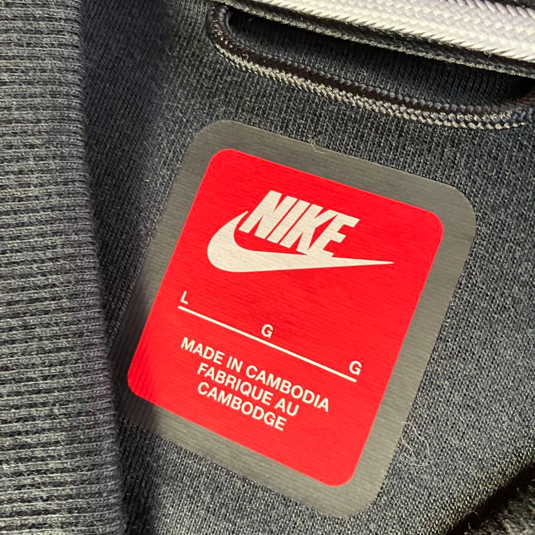 未使用 NIKE テックフリース ボンバージャケット FB8009-010 L