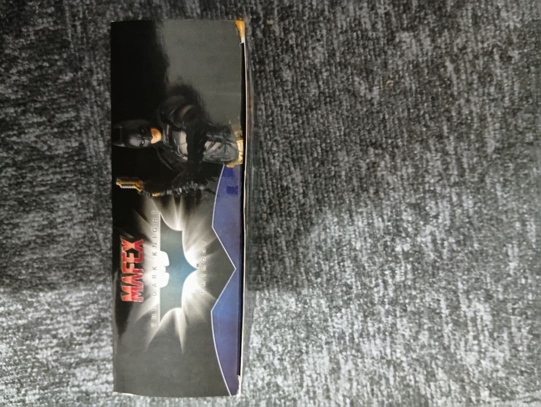 MAFEX BATMAN Ver. 3.0 ダークナイト　フィギュア