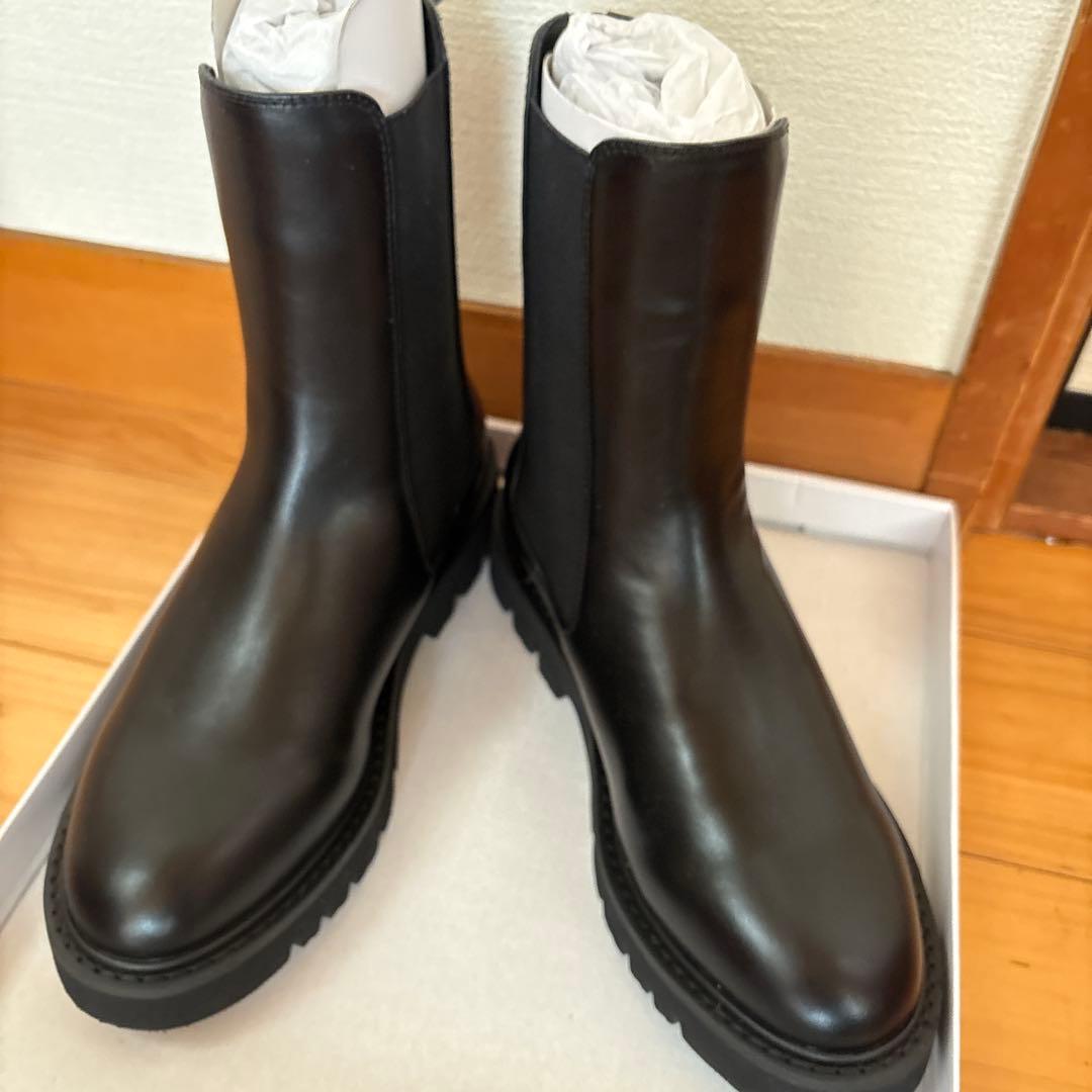 fitfit ブラック サイドゴアブーツ Mサイズ