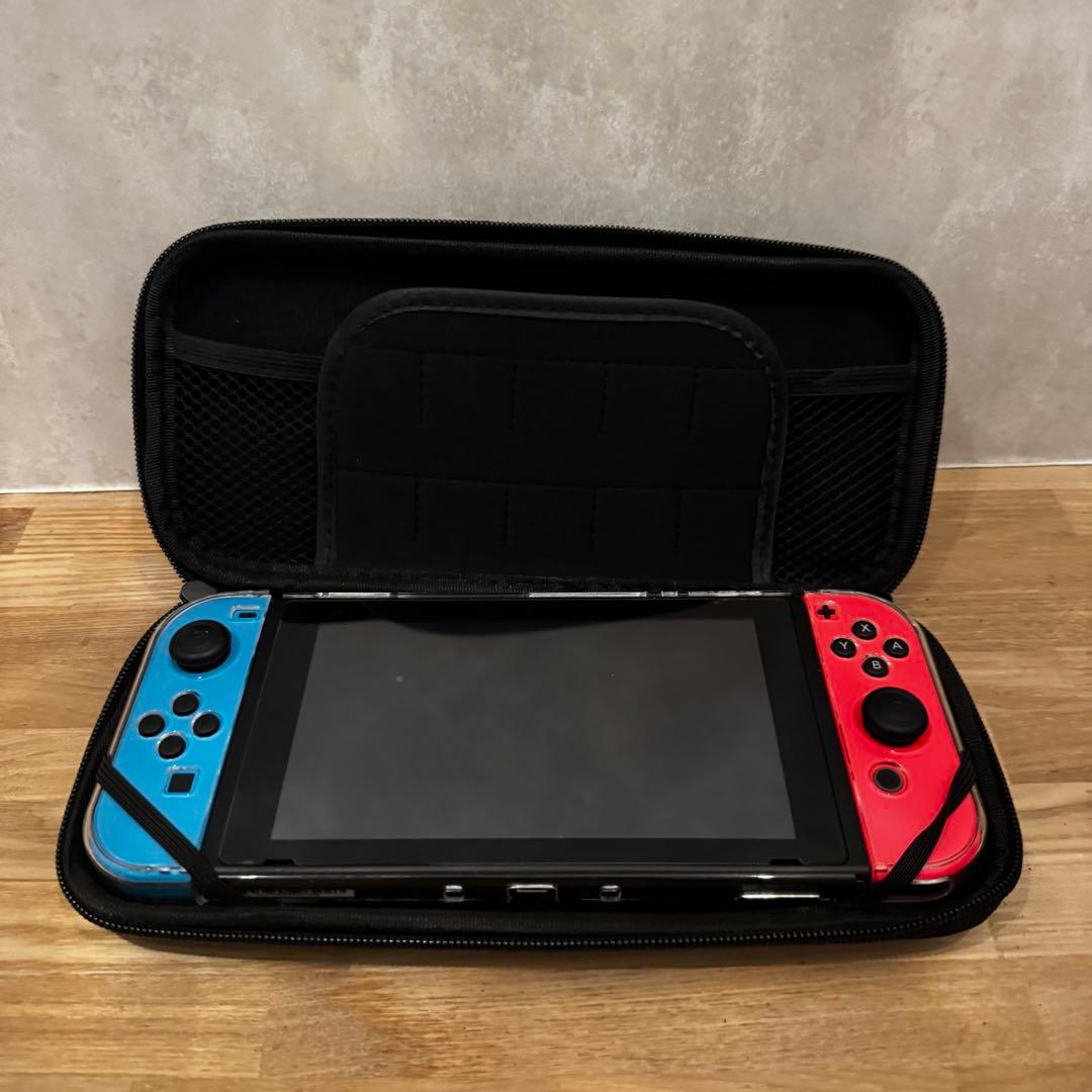 Nintendo Switch ジョイコン ゲームソフト3本 ケース2種 セット