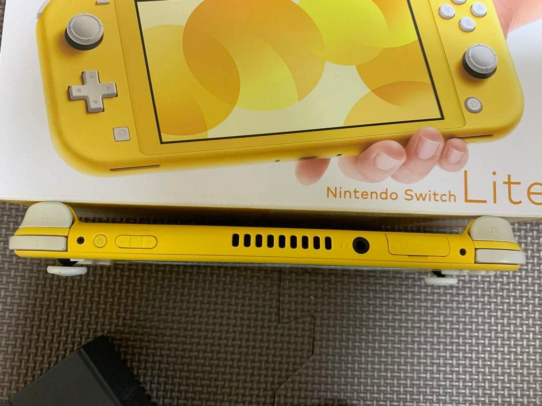 Nintendo Switch Lite イエロー 本体