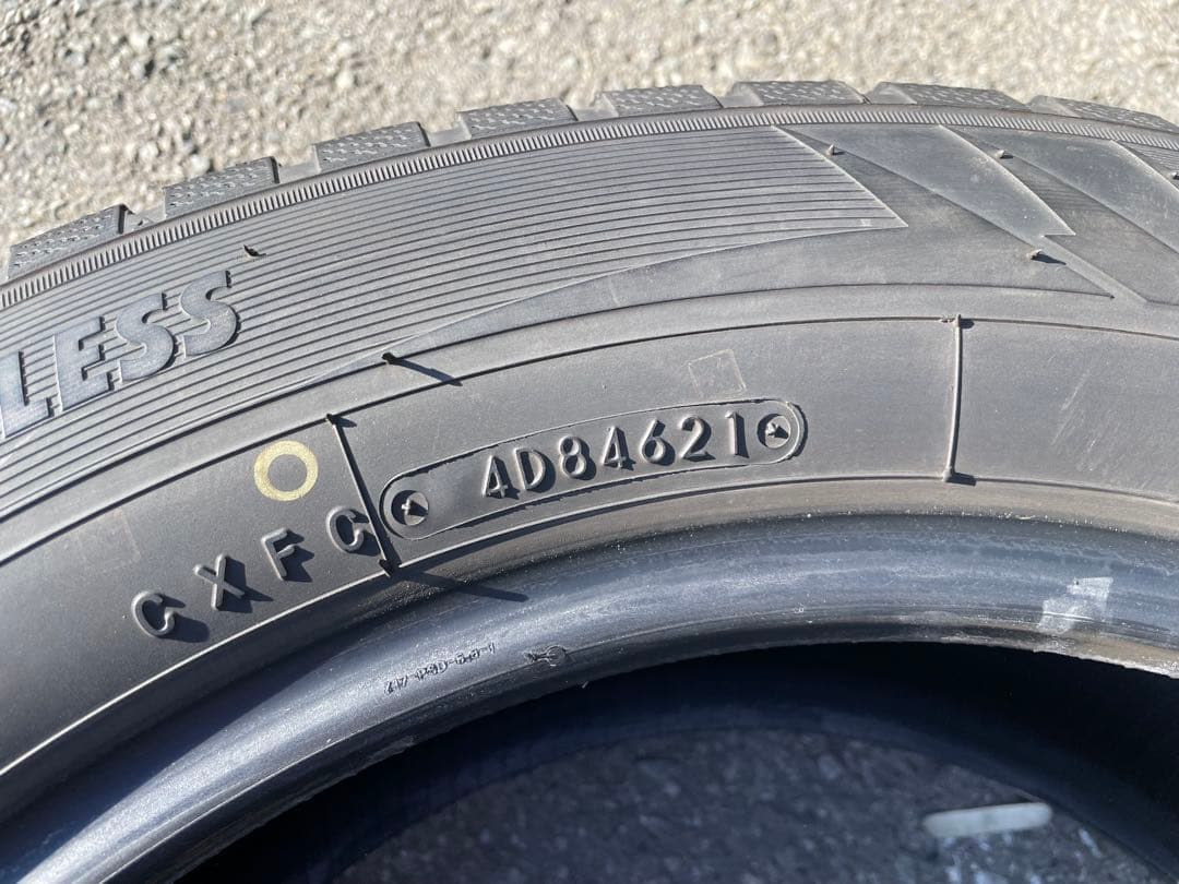 中古スタッドレス4本セット！TOYO TX 225/60R17 2021年製造