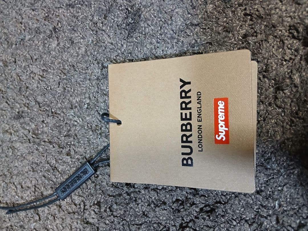Supreme BURBERRY Tシャツ ホワイト　Lサイズ