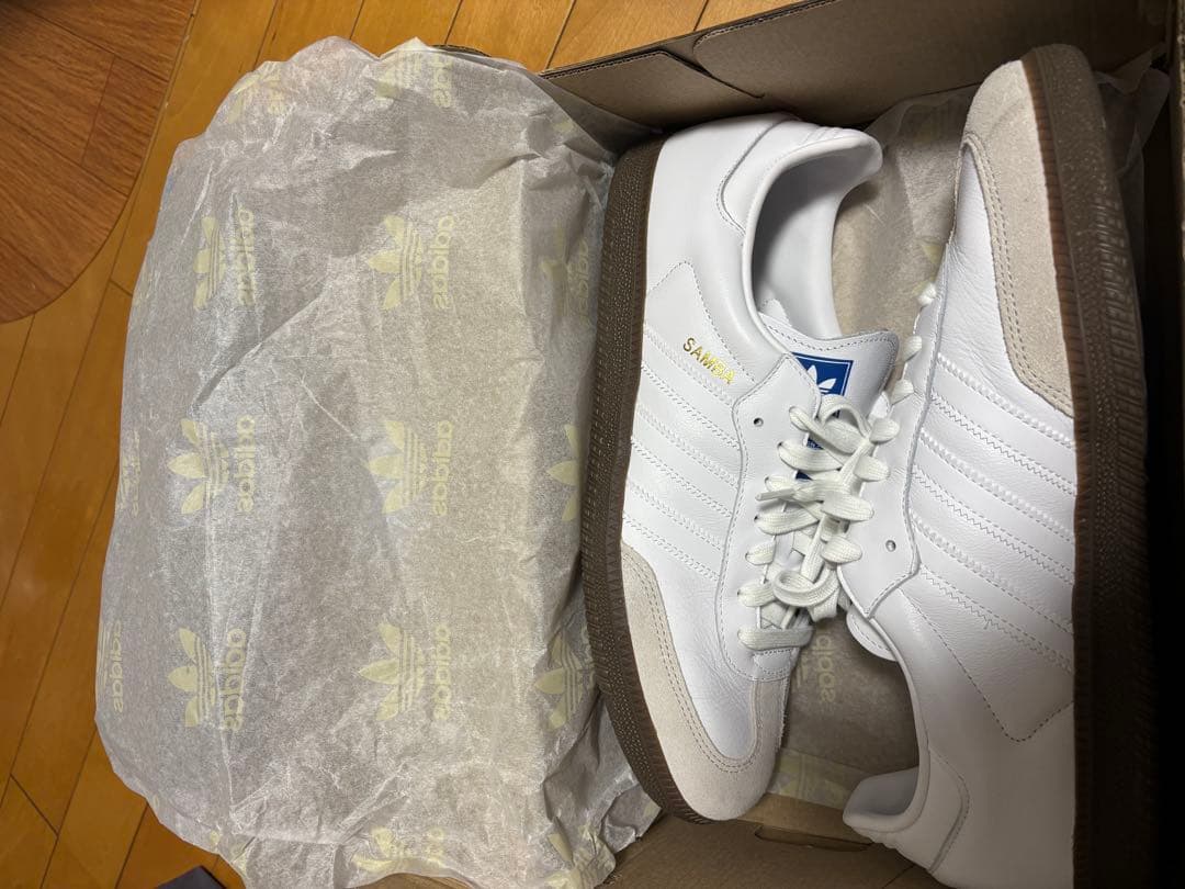 adidas Samba ホワイトスニーカー