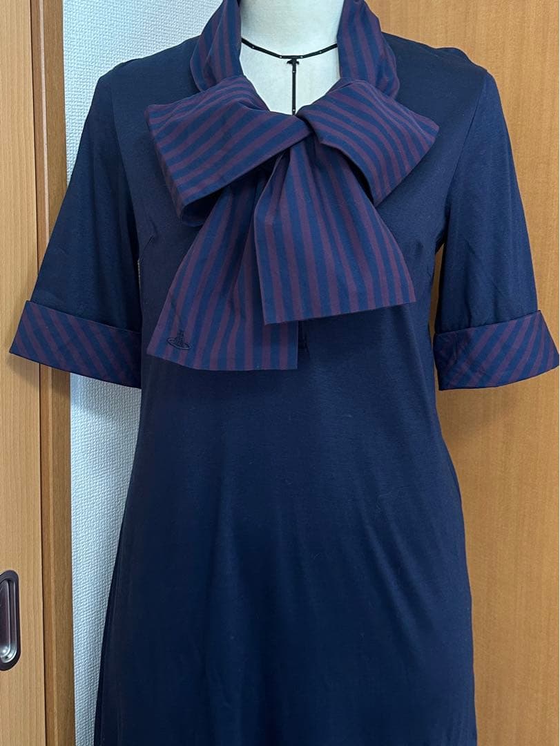 viviennewestwoodネイビー リボン付き 半袖ワンピース
