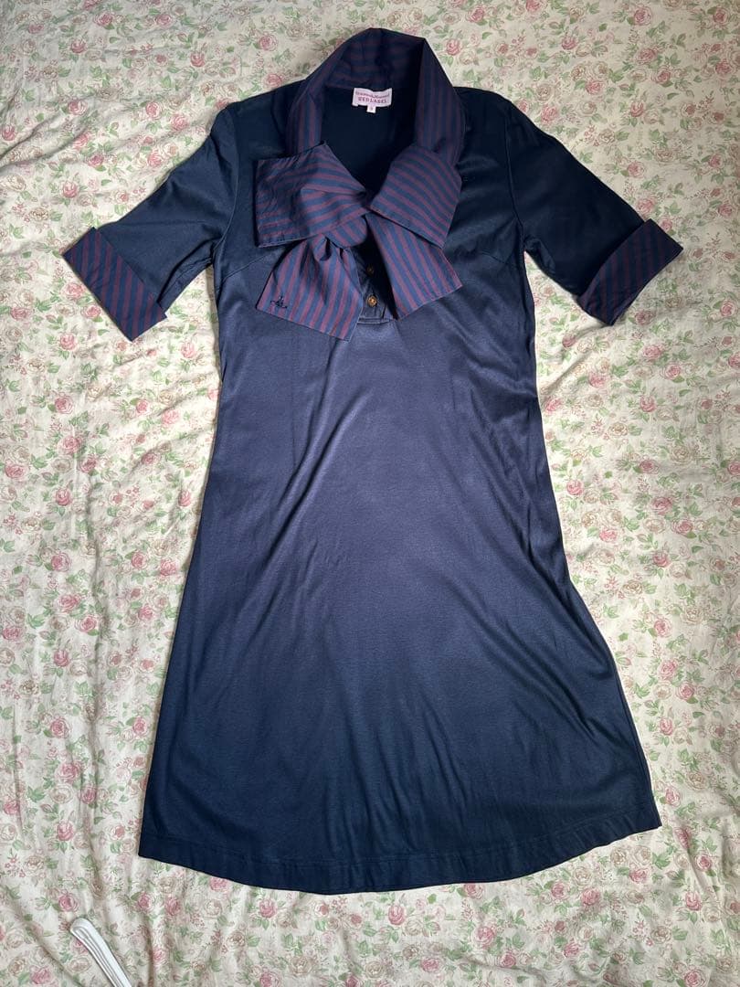 viviennewestwoodネイビー リボン付き 半袖ワンピース