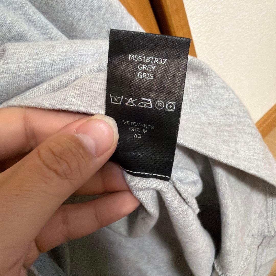 L*y様 VETEMENTS 18SS ベースボールロゴオーバーサイズTシャツ