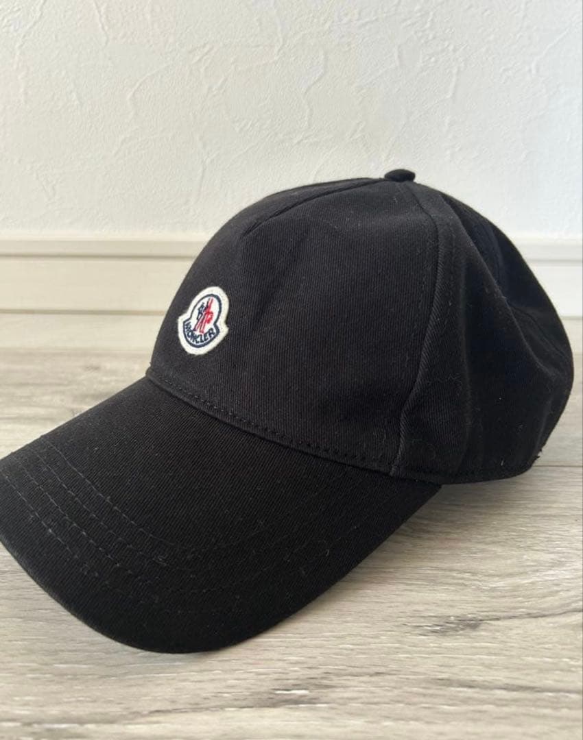 MONCLER モンクレール　ブラック ベースボールキャップ　帽子