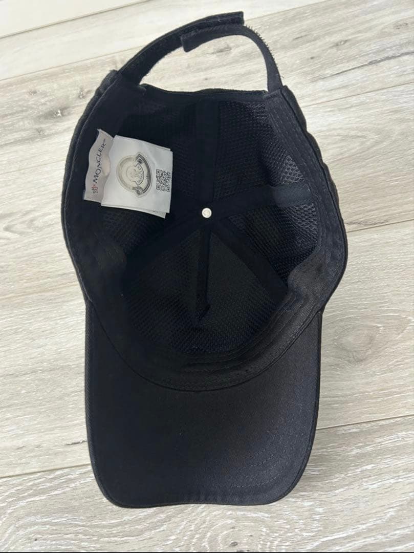 MONCLER モンクレール　ブラック ベースボールキャップ　帽子