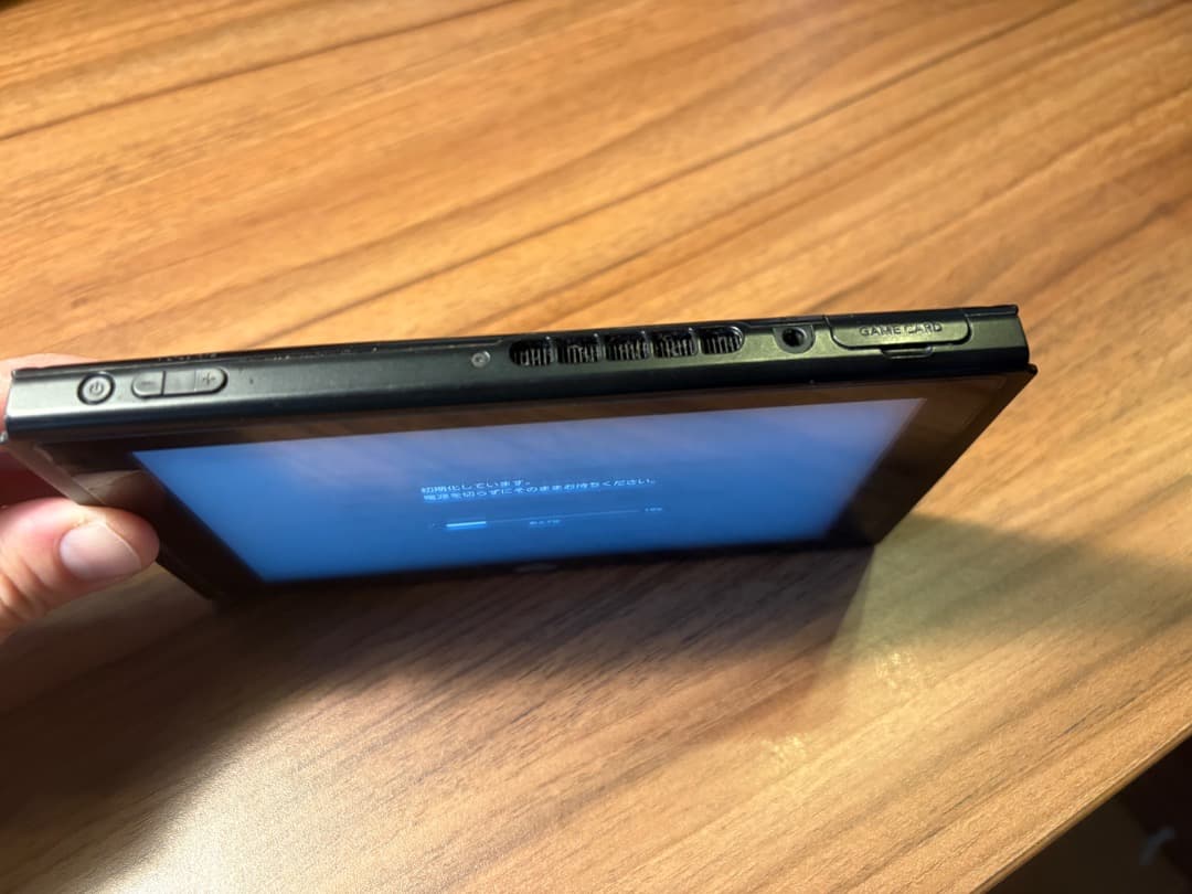 任天堂Switch 本体のみ　正常動作品