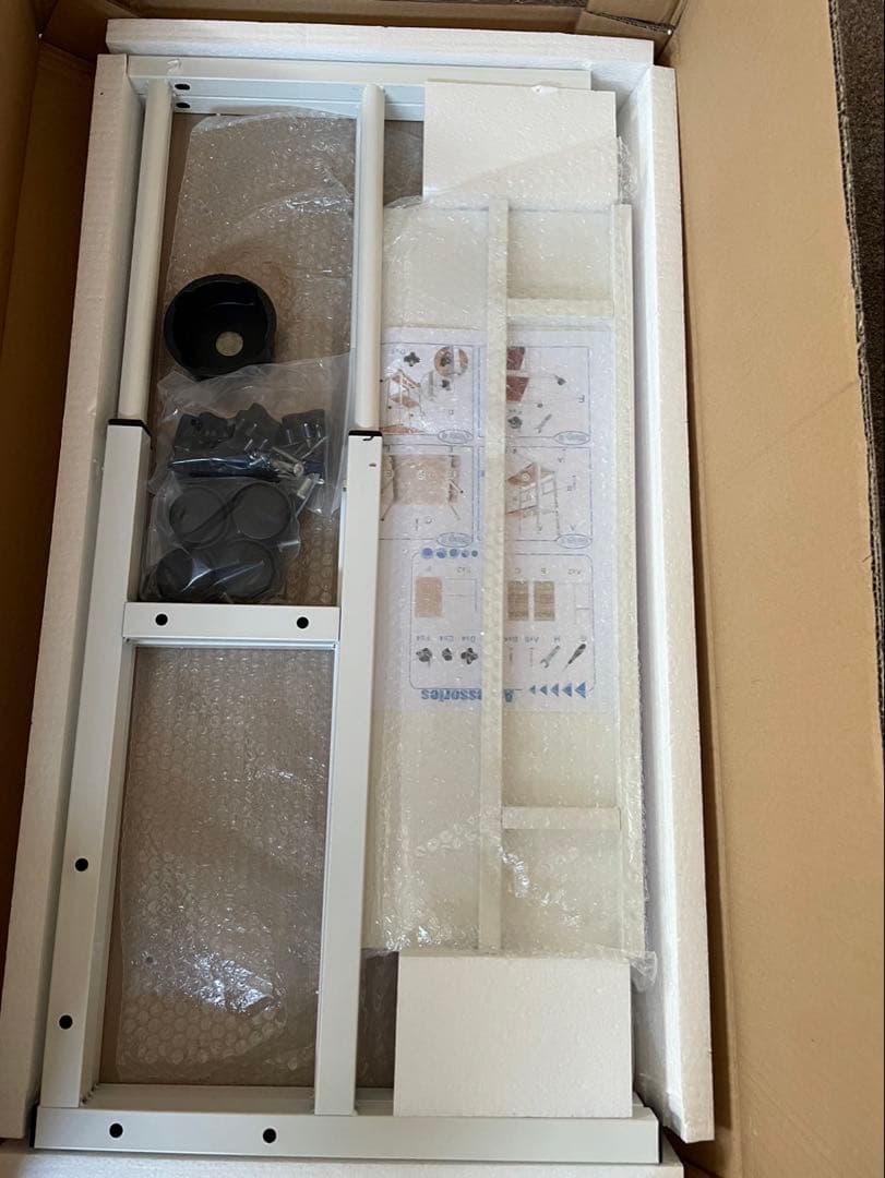 昇降式テーブル　白　昇降式　テーブル　パソコンデスク　キャスター付き　新品未使用