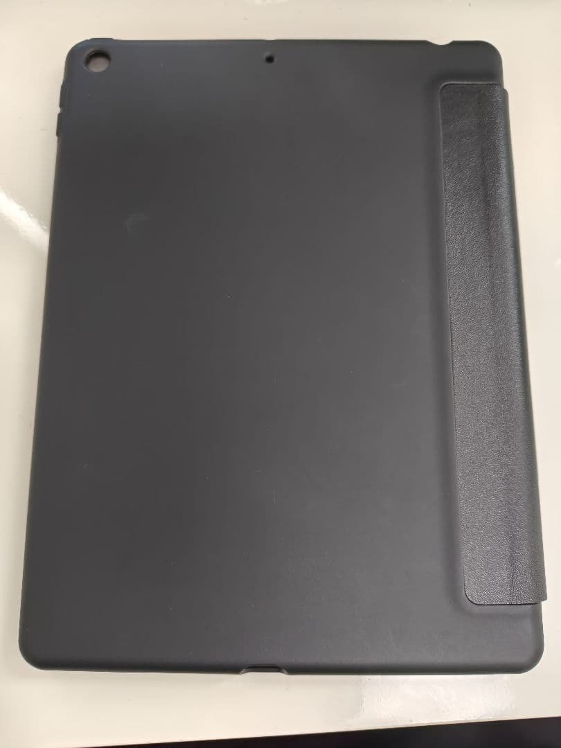Apple iPad 第8世代 128GB 10.2インチ ローズゴールド
