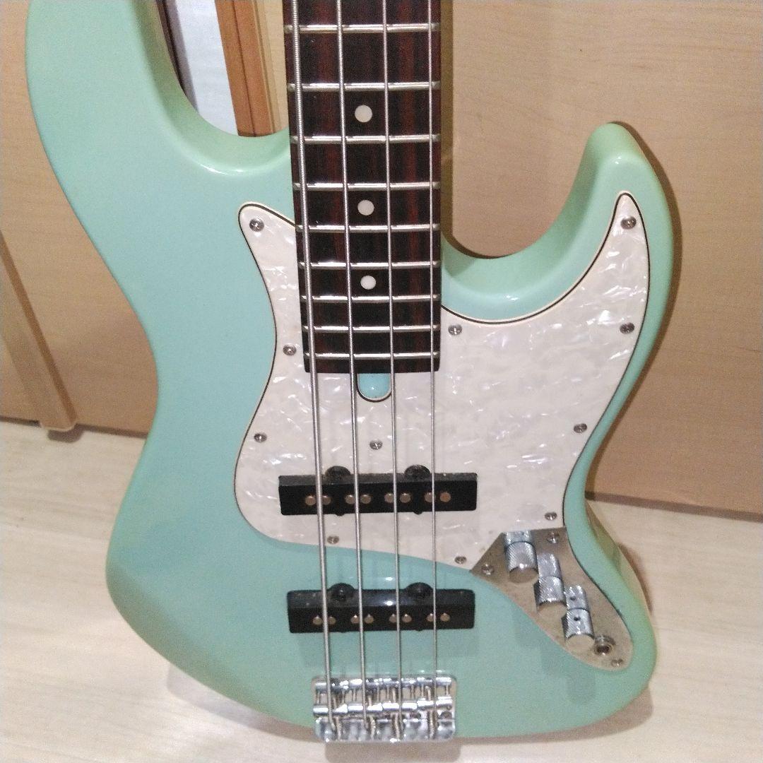 Bacchus Universe Series エレキベース ミントグリーン