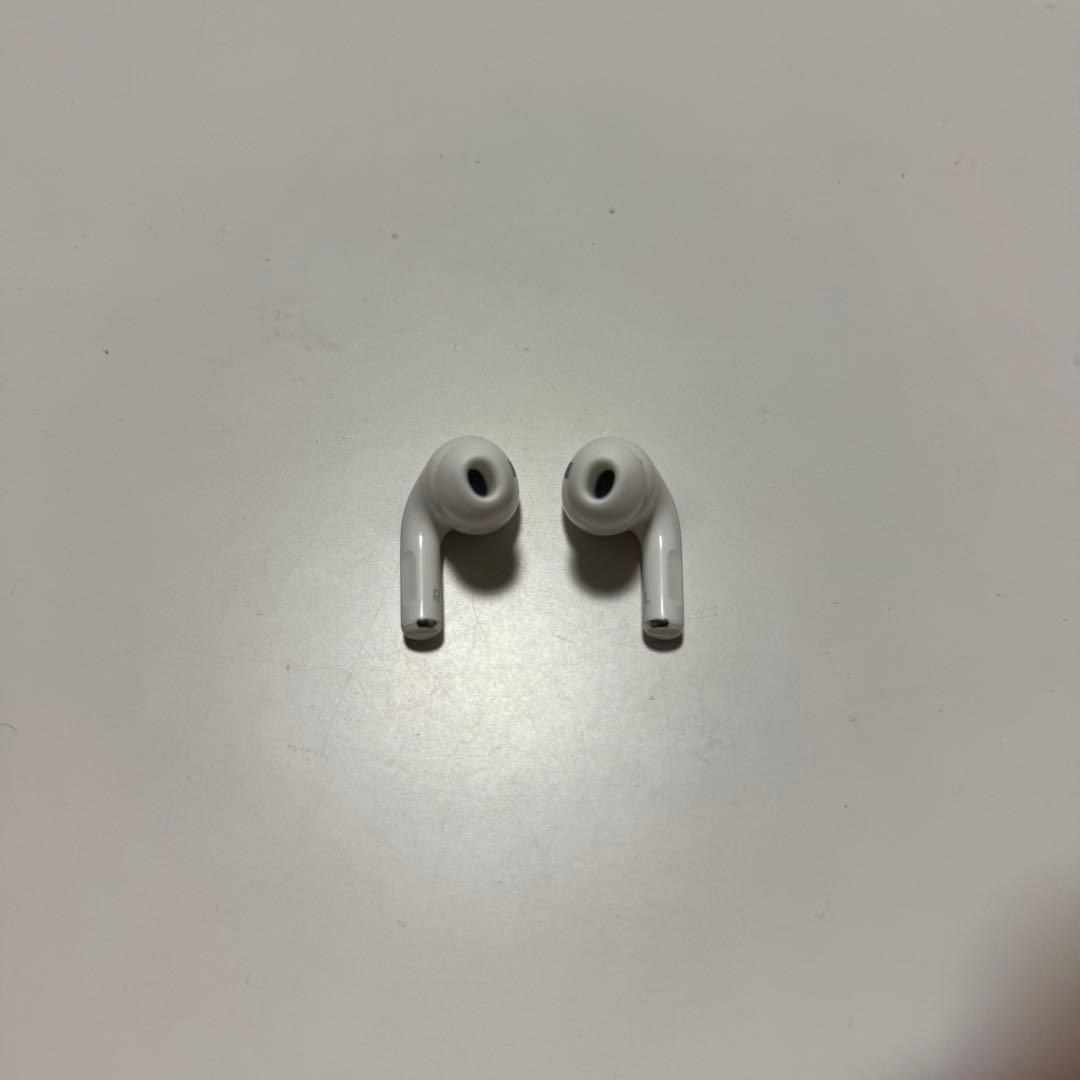 Apple純正 AirPods Pro - FindMy（充電コード付き）