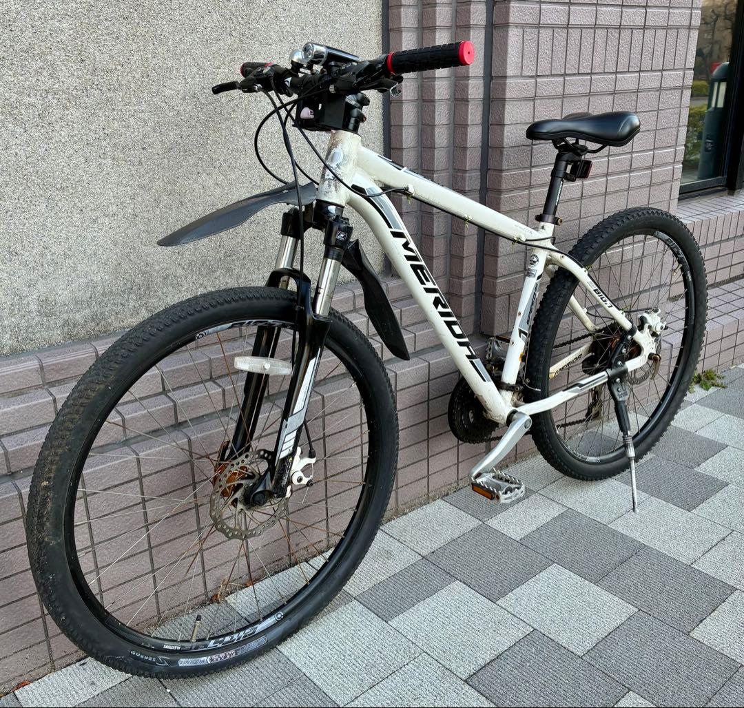 MERIDA メリダ　マウンテンバイク　サイズ　43 cm東京　自転車 24段