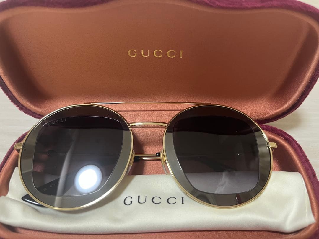 GUCCI ラウンド型サングラス