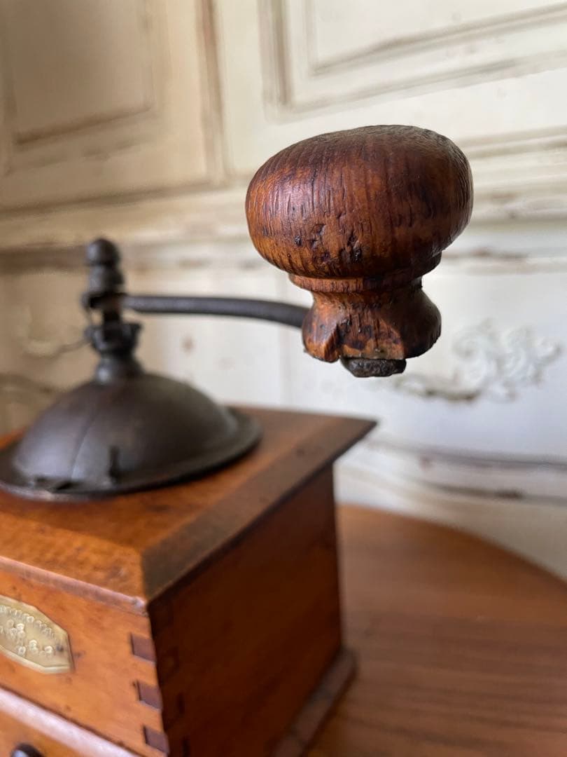 ももちゃんママ　アンティーク　プジョー製　コーヒー　ミル　グラインダー