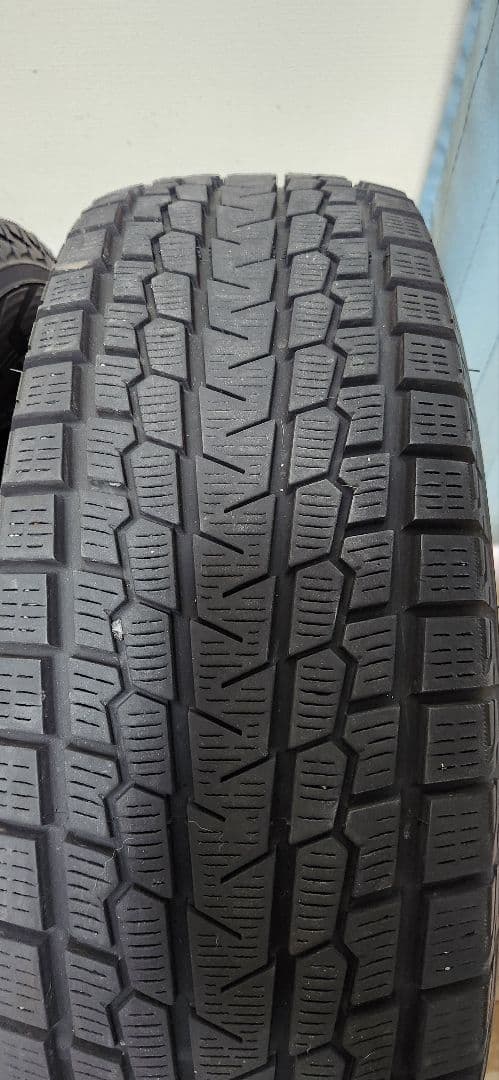 2020年　215/70r16 ヨコハマアイスガード G075　その①