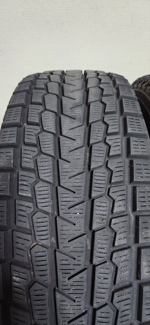 2020年　215/70r16 ヨコハマアイスガード G075　その①