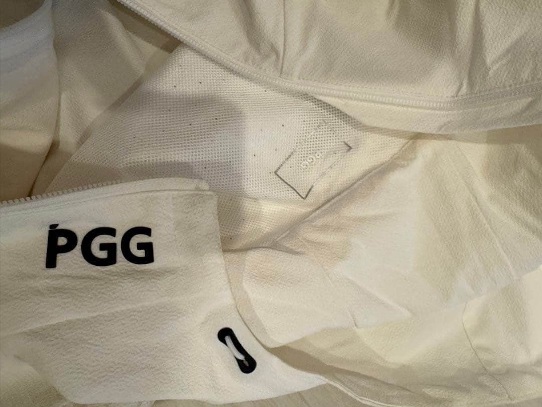 PGG ホワイト フルジップジャケット