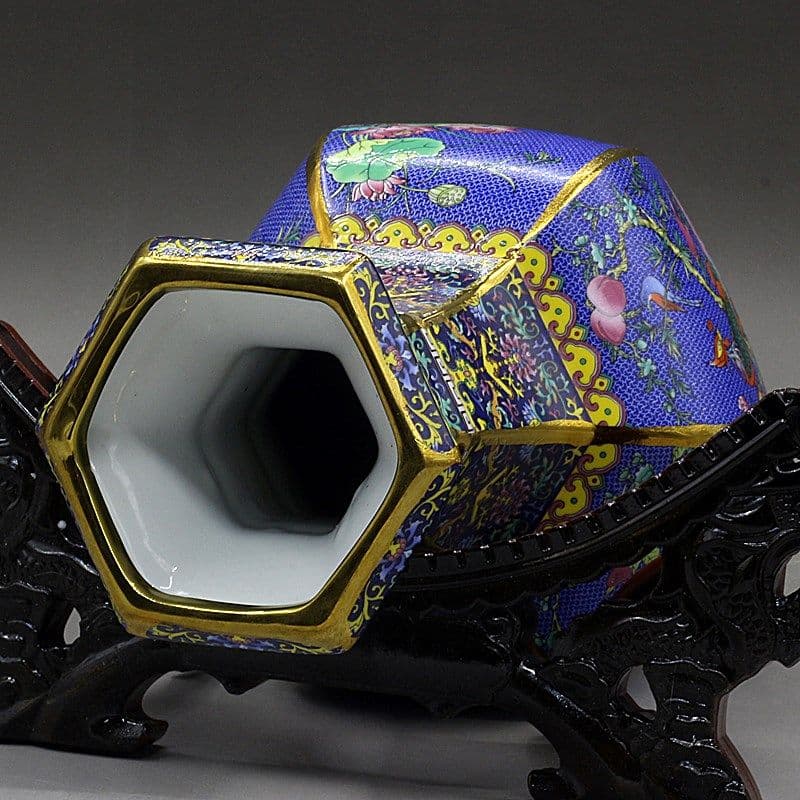 清乾隆琺瑯彩花鳥六方藍色賞瓶 景徳鎮 陶磁器 装飾品 現代工芸品 美術品 置物