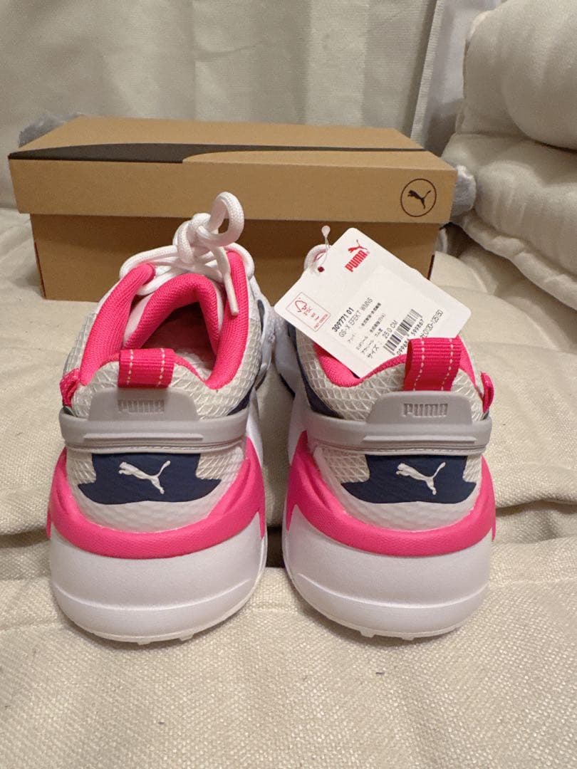 m*様 新品⭐️PUMA ゴルフシューズ　スニーカー ホワイト/ピンク/ネイビー