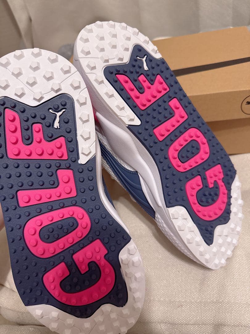 m*様 新品⭐️PUMA ゴルフシューズ　スニーカー ホワイト/ピンク/ネイビー