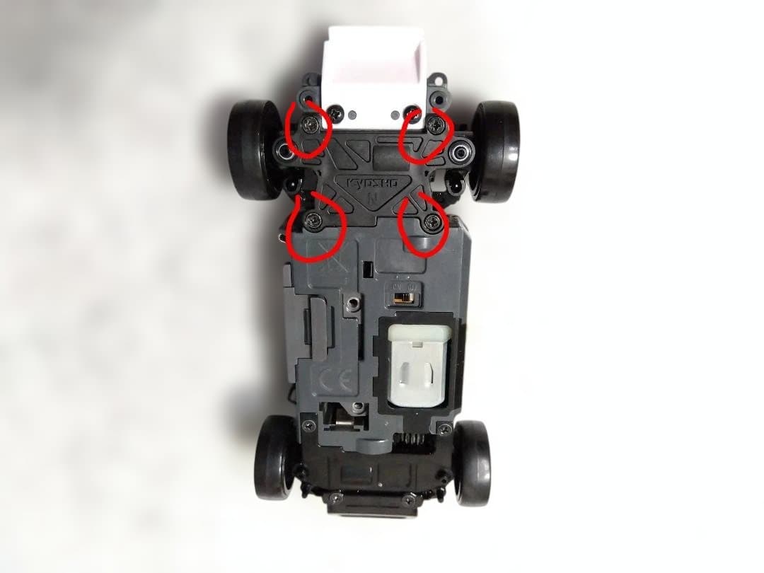 テ*コ様 Kyosho　ミニッツ　AWD　頭文字D　AE86　ドリフトパック　少