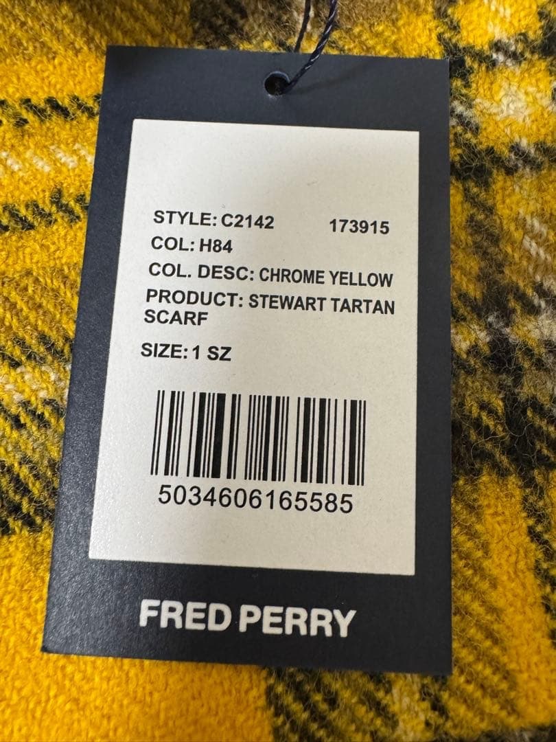 ★新品未使用　タグ付き★FRED PERRY フレッドペリー　マフラー　イエロー