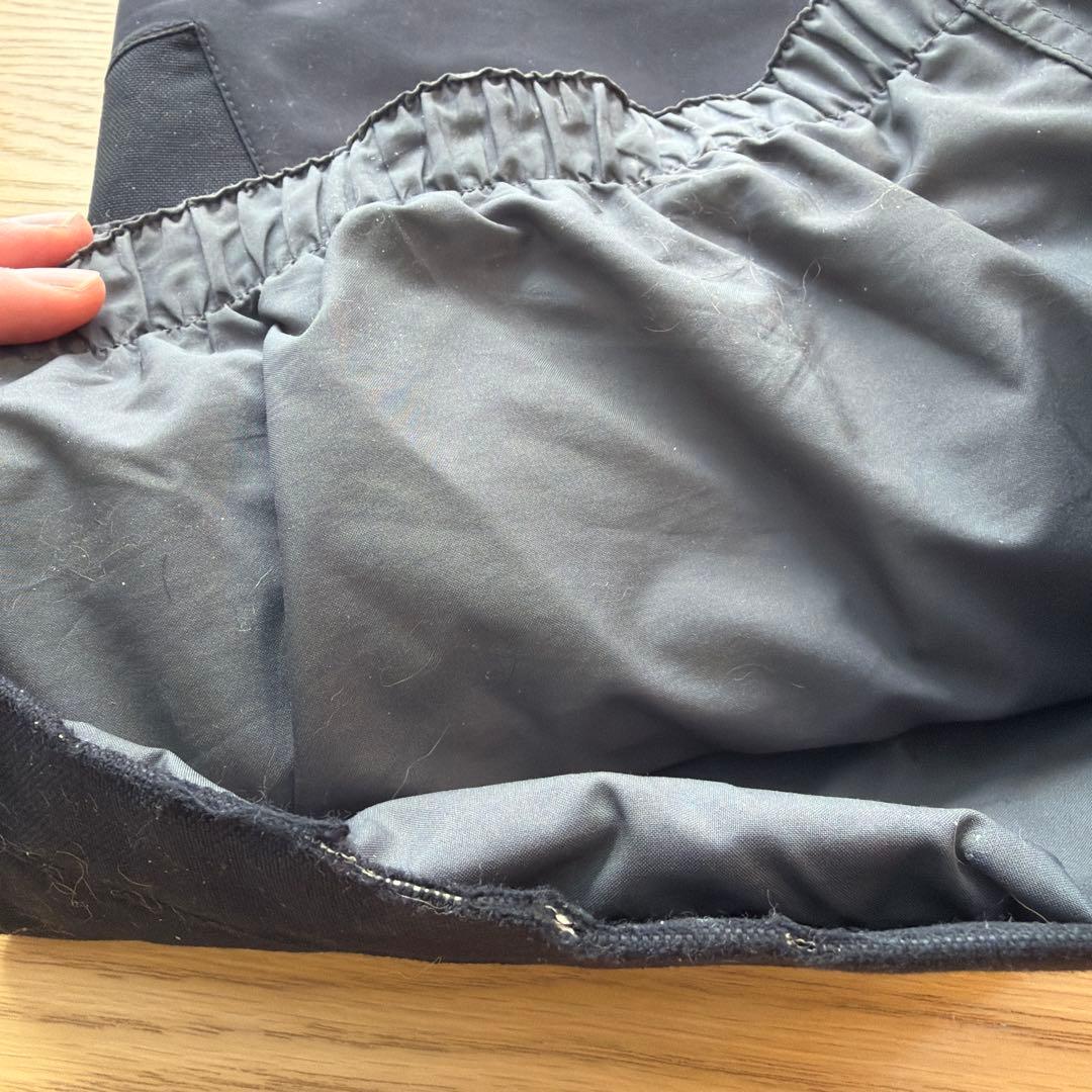 patagonia ブラック スノーパンツ