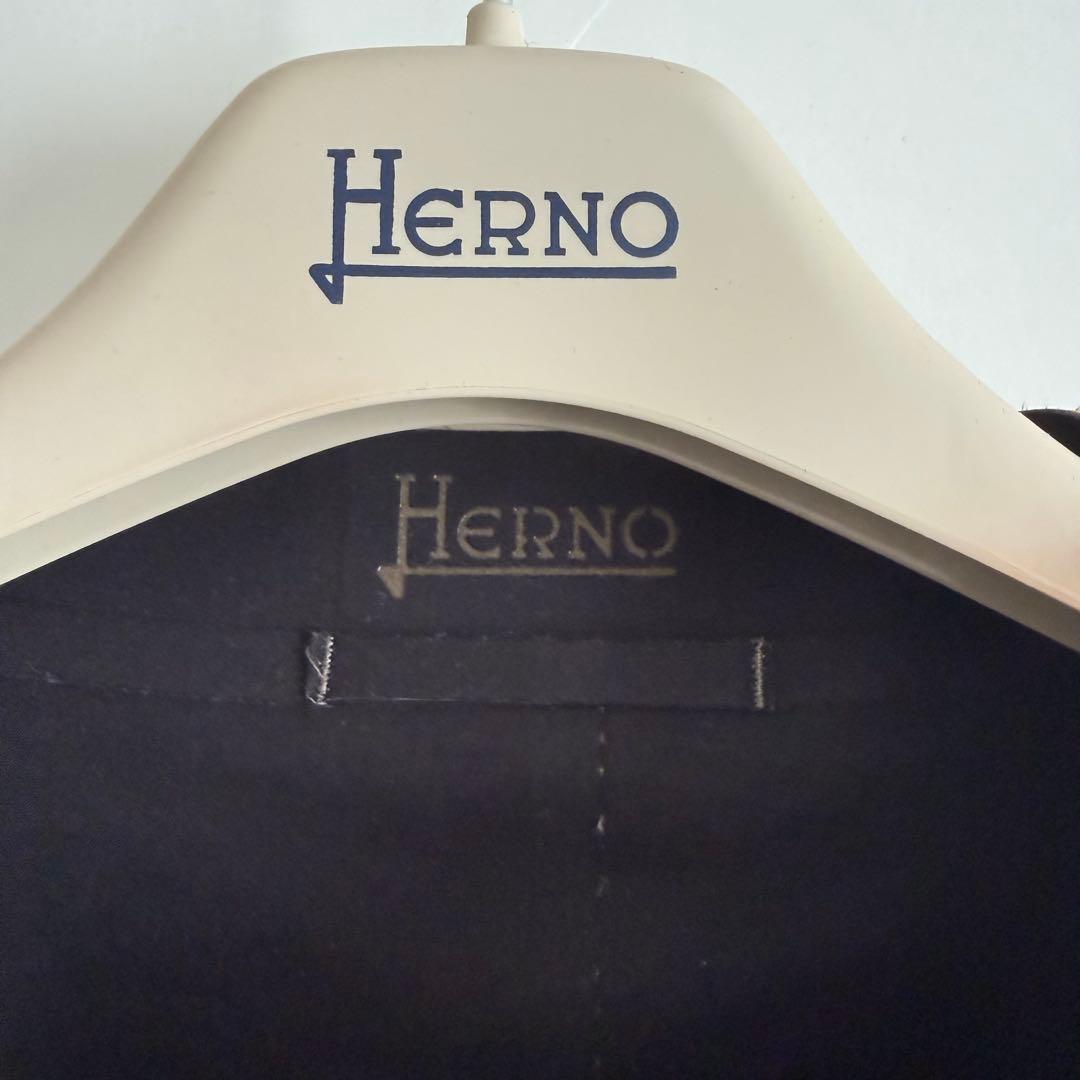 Herno ヘルノ カーキ/ブラック リバーシブルコート