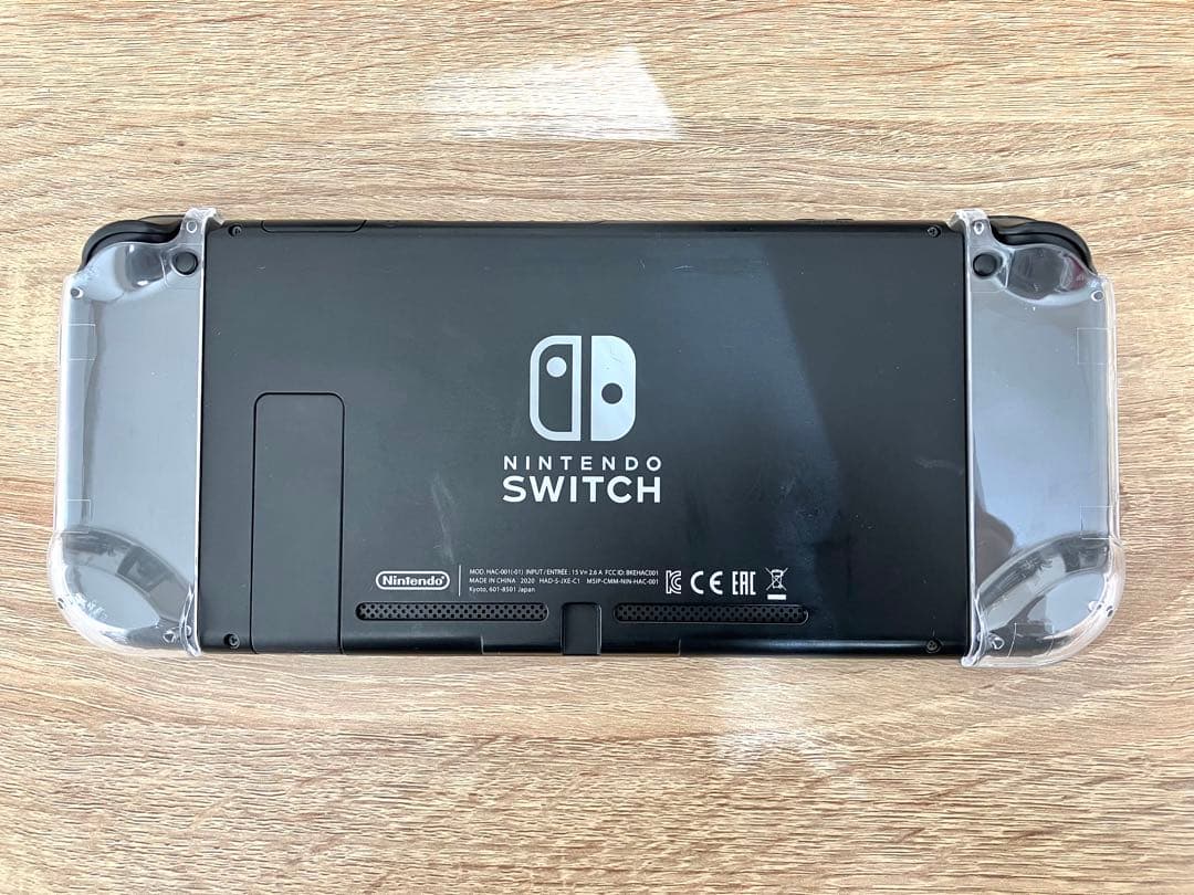 さ*た様 Switch 本体 +プロコントローラー +充電ケーブル