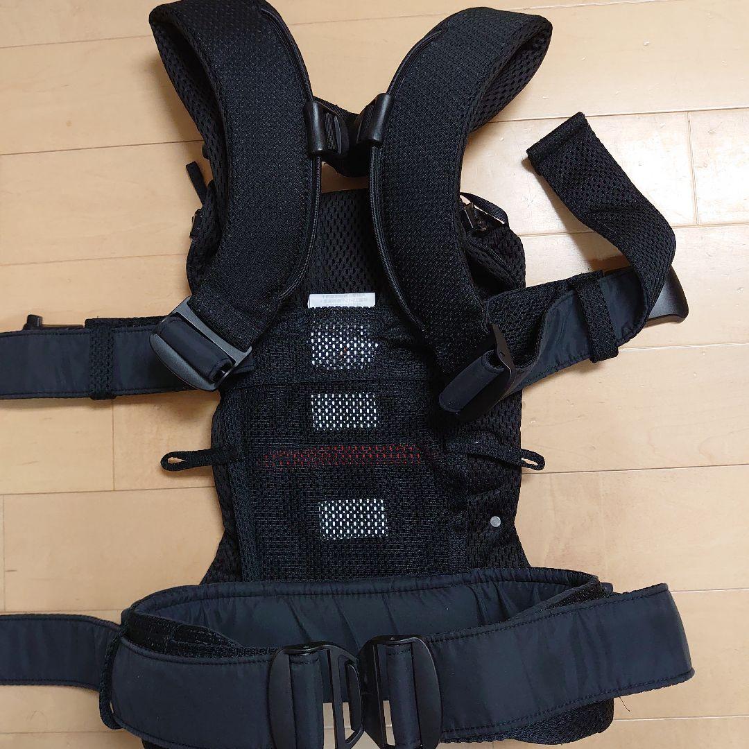 【美品】ベビービョルン 抱っこ紐 ONE KAI Air ブラック(箱付き)