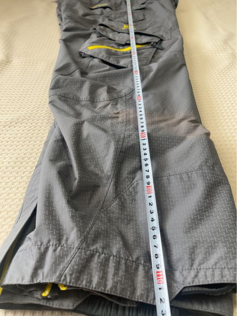 値下　ヘリーハンセン HELLY TEACH　スノボ、スキーパンツ　LL 状態良