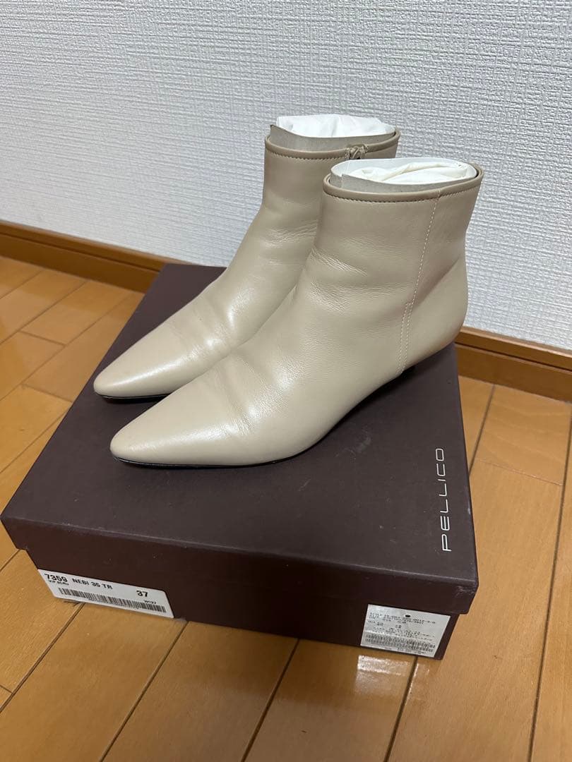 本日限定値下げ　PELLICOブーツ　37
